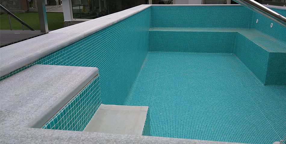 pisina-naousa
